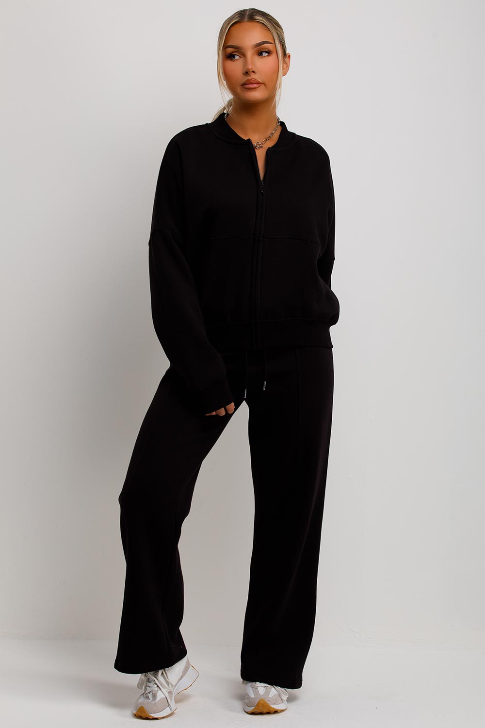 Bomber Sweatshirt With Zip And Joggers Loungewear Set Black