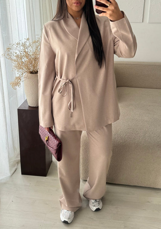 Creation Made In Turquie I Ensemble Pantalon Et Blazer Dirasat I Beige Taupe