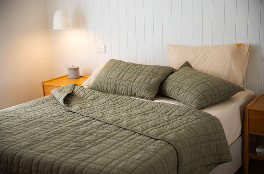 Quilted Coverlet Moss Lane