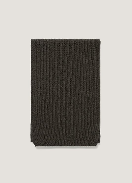 Cashmere Ribbed Scarf in Dark Green