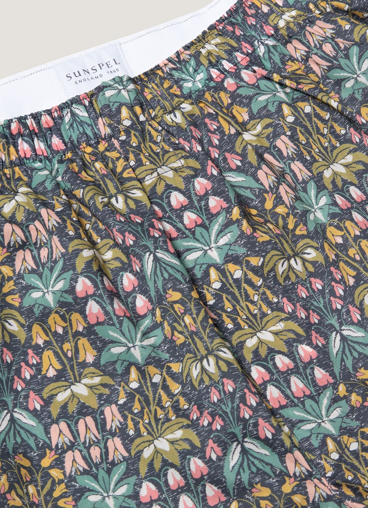 Mens Classic Boxer Shorts In Liberty Fabric In Navy Floral Tropics Mbox4701L Buwk