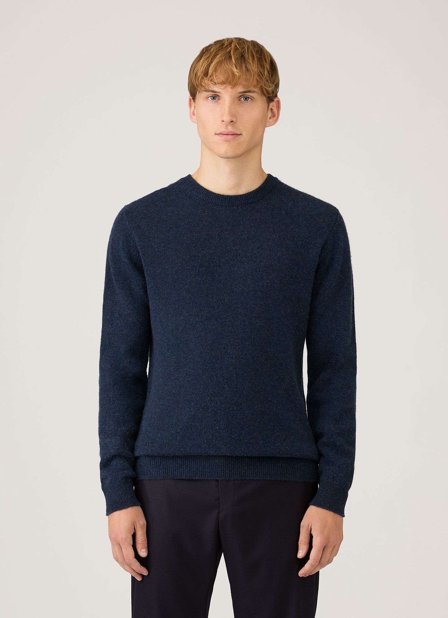 Mens Cashmere Crew Neck Jumper In Navy Melange