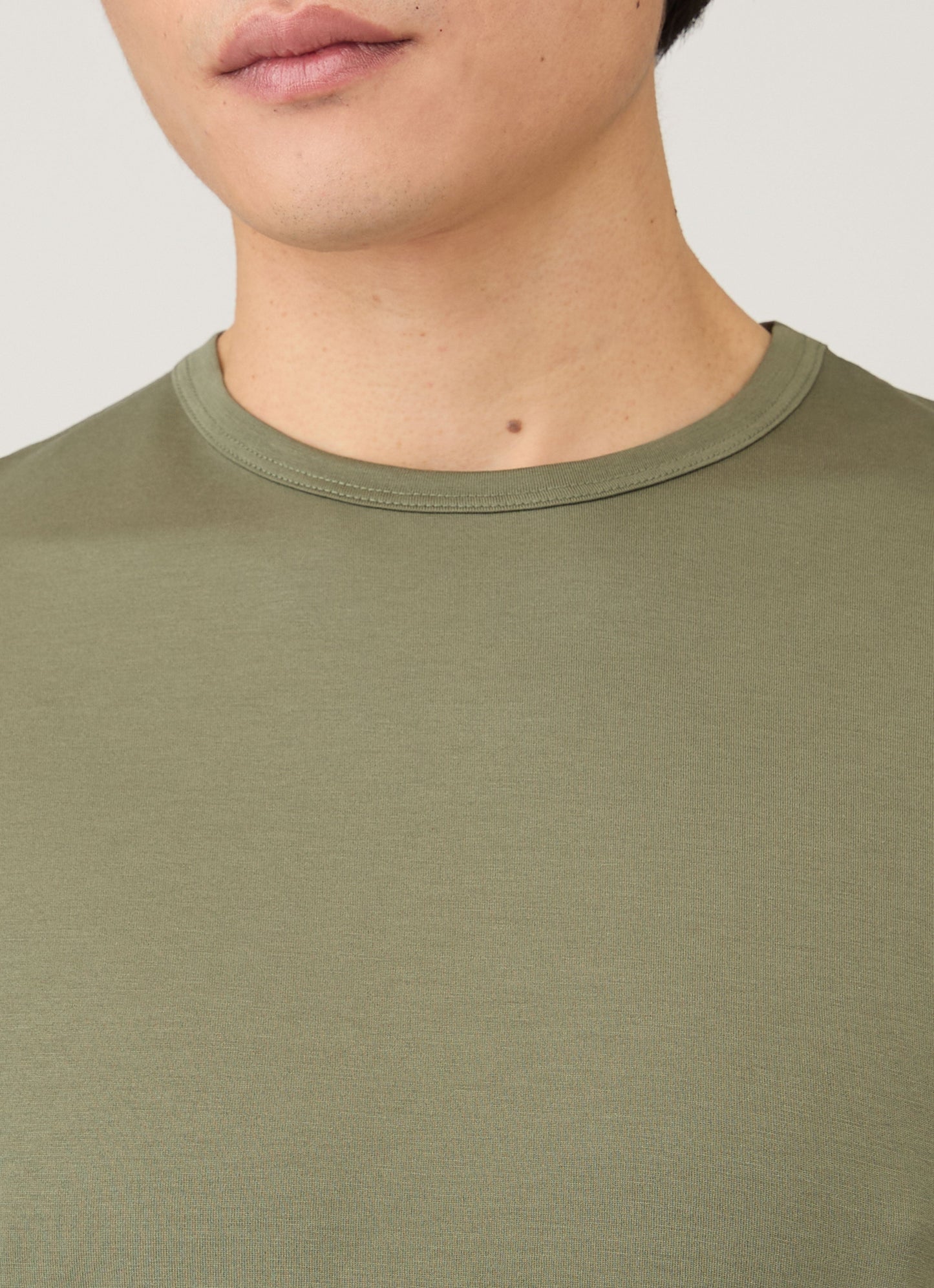 Mens Classic Tshirt In Sea Moss Mtsh0001 Gnim