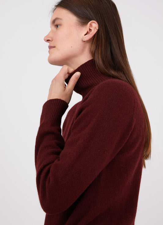 Womens Lambswool Funnel Neck Jumper In Port