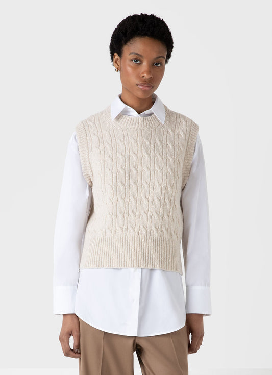 Womens Cable Knit Vest In Ecru Wtop8218 Whcr